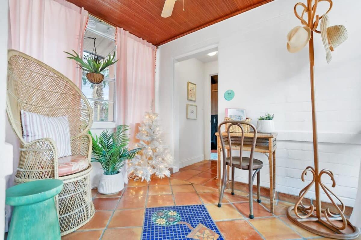 Pink House Prime Location Walk To Downtown Dogs Ok Villa เซนต์ออกัสติน ภายนอก รูปภาพ