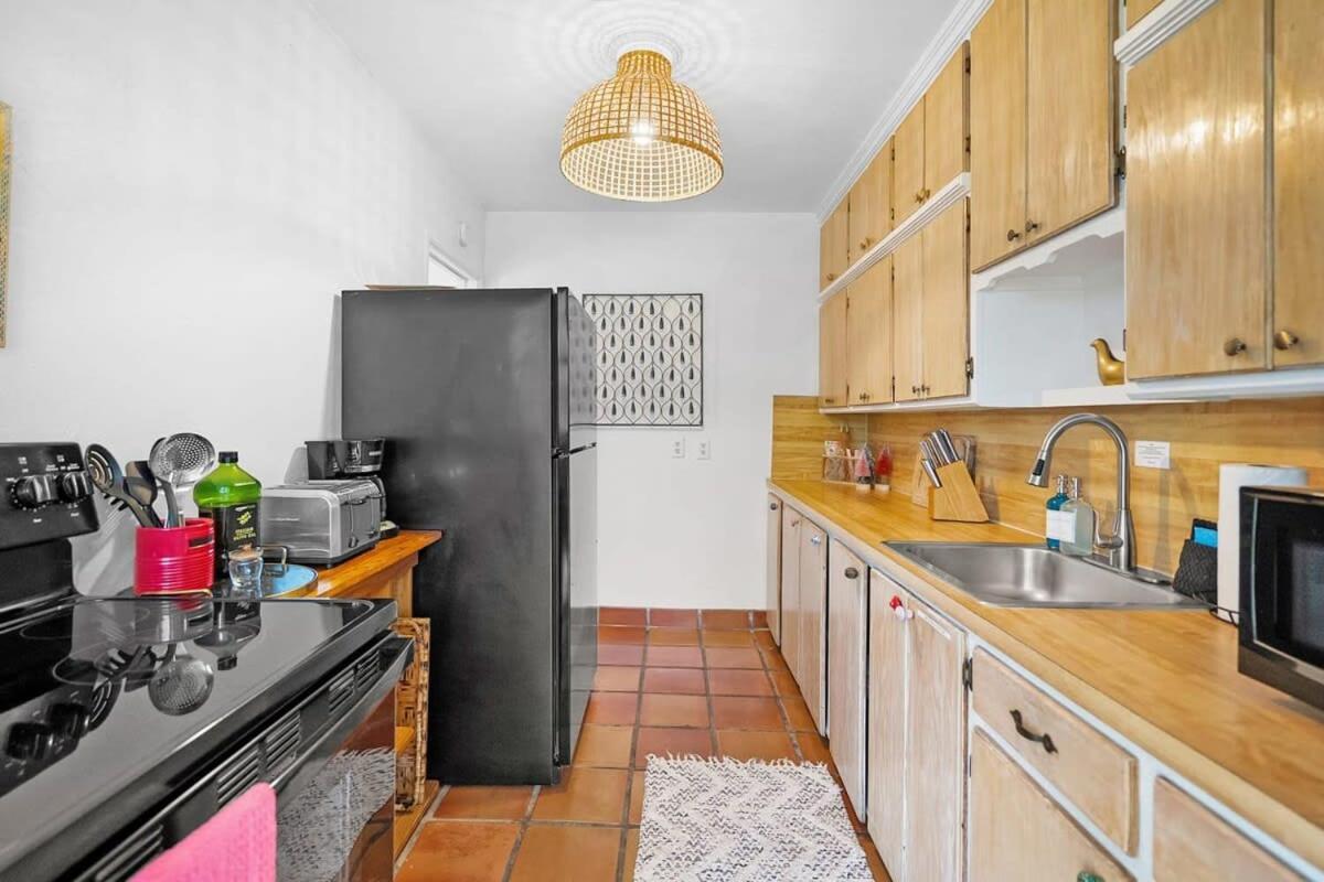Pink House Prime Location Walk To Downtown Dogs Ok Villa เซนต์ออกัสติน ภายนอก รูปภาพ