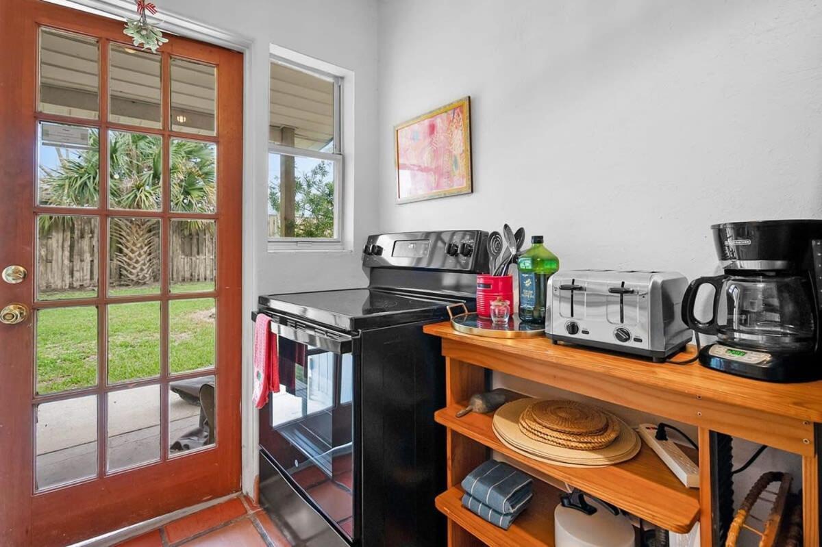 Pink House Prime Location Walk To Downtown Dogs Ok Villa เซนต์ออกัสติน ภายนอก รูปภาพ